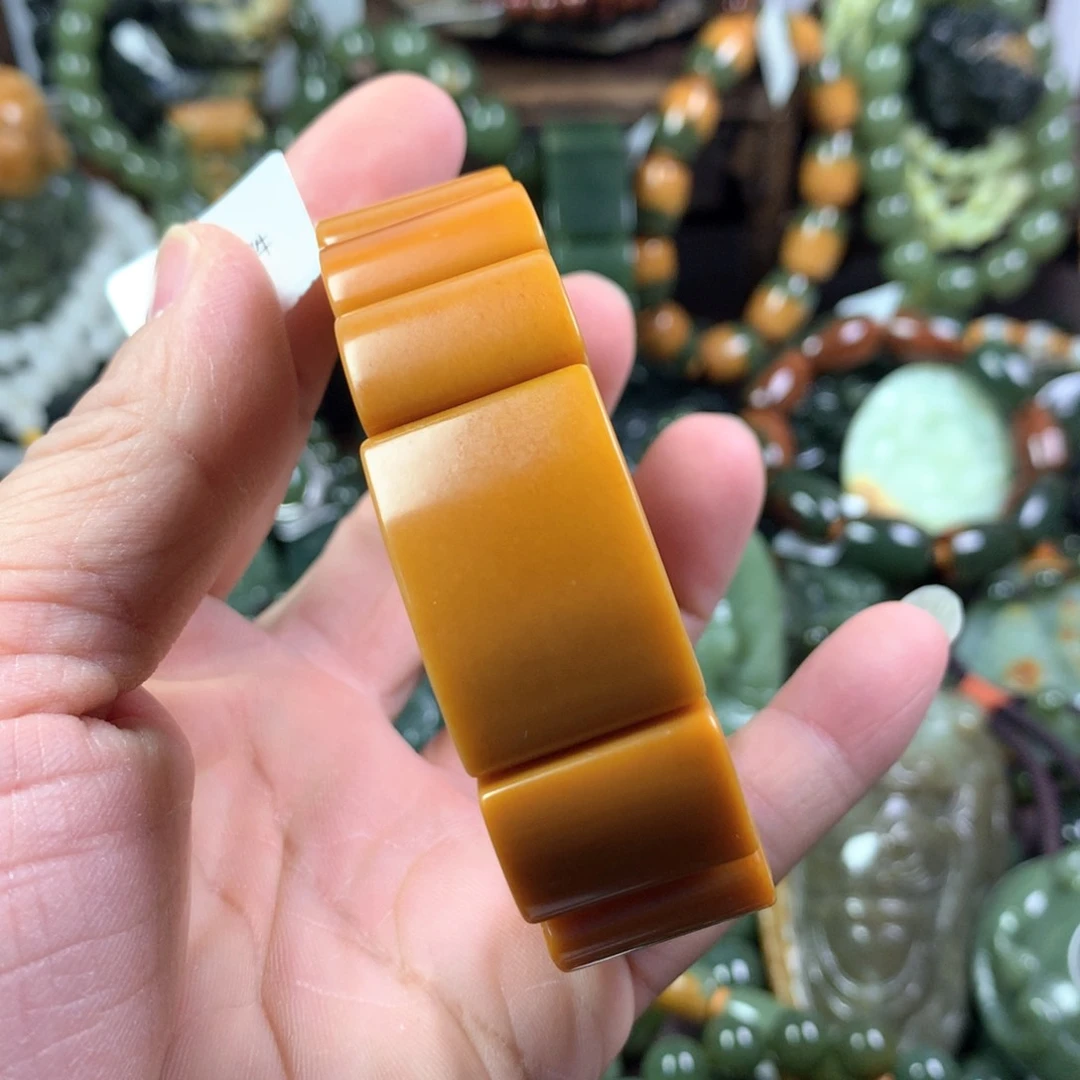 透闪石质玉手链未镶嵌