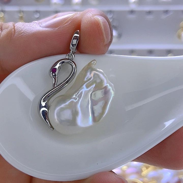 银S925镶嵌淡水珍珠颈饰183