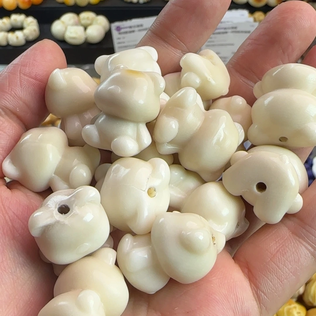 手串菩提根/象牙果微瑕白色胖熊5颗