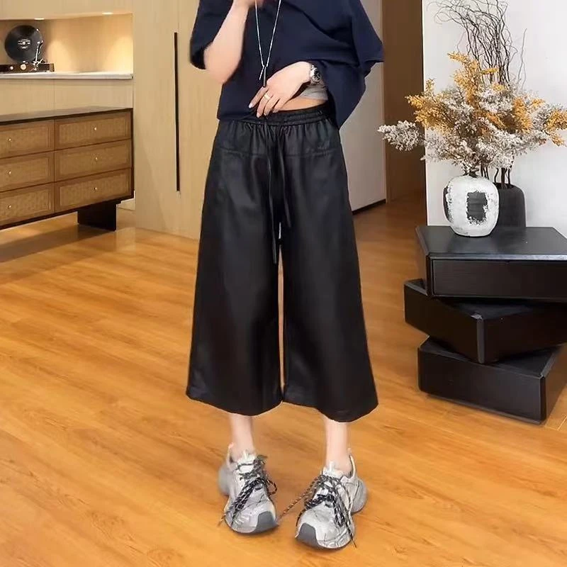 高级感气质黑色时尚阔腿皮裤女秋季新款大码胖mm显瘦直筒八分裤