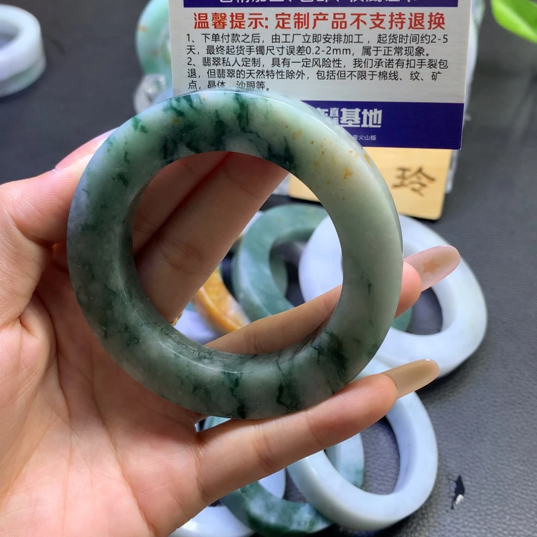 未镶嵌翡翠定制翡翠巨****8