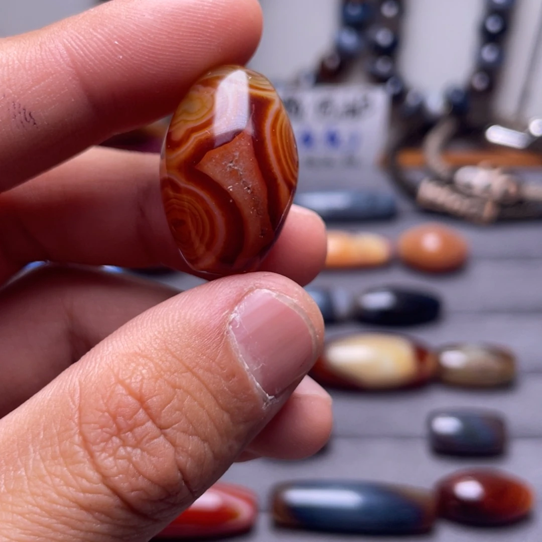 豆****玛瑙/玉髓合金颈饰