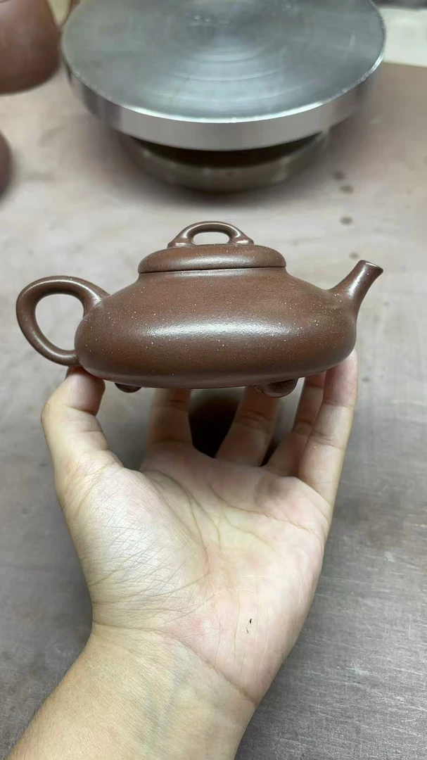 半手工葫芦瓢紫砂壶 紫泥 150毫升