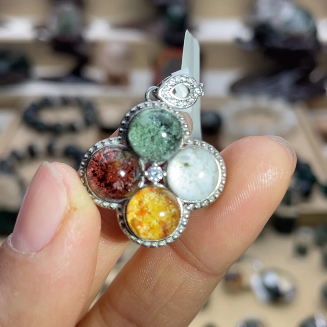 银S925镶嵌水晶颈饰四季幽灵吊坠