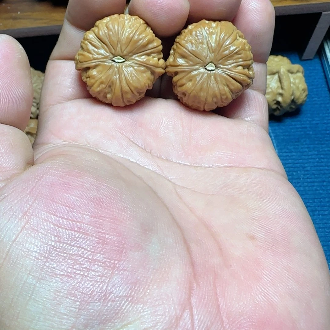 文玩核桃吊坠微修30平底锅手捻