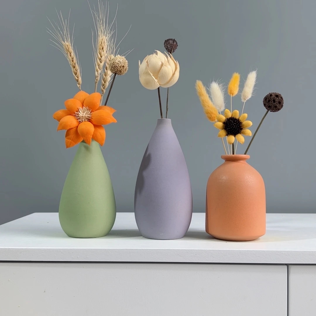 摆件陶瓷小花瓶摆件含花总高约20-30cm