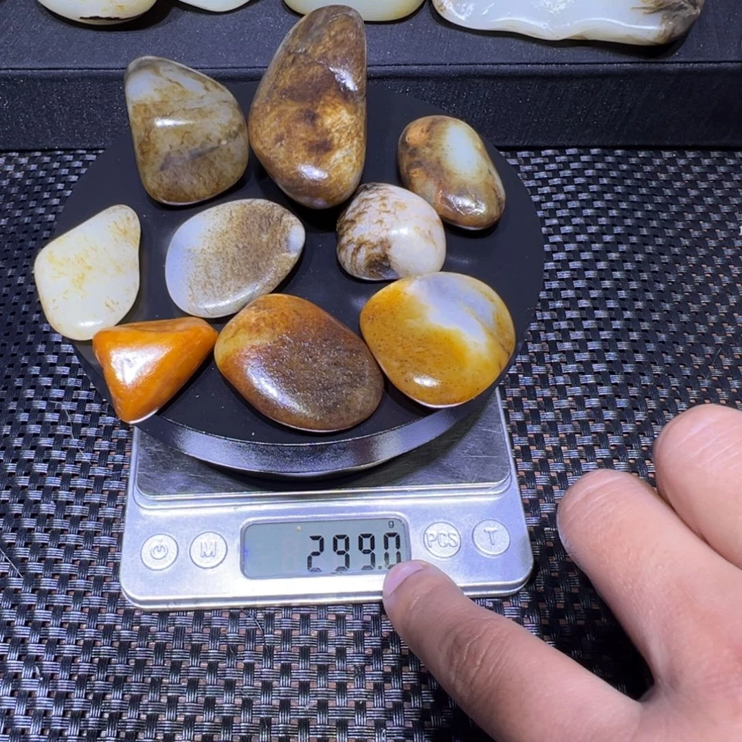 和田玉（子料）未镶嵌吊坠(不含链)299