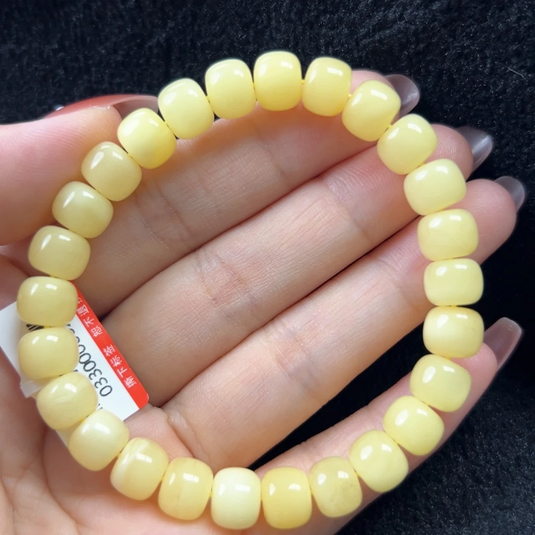 未镶嵌琥珀珠宝奇石