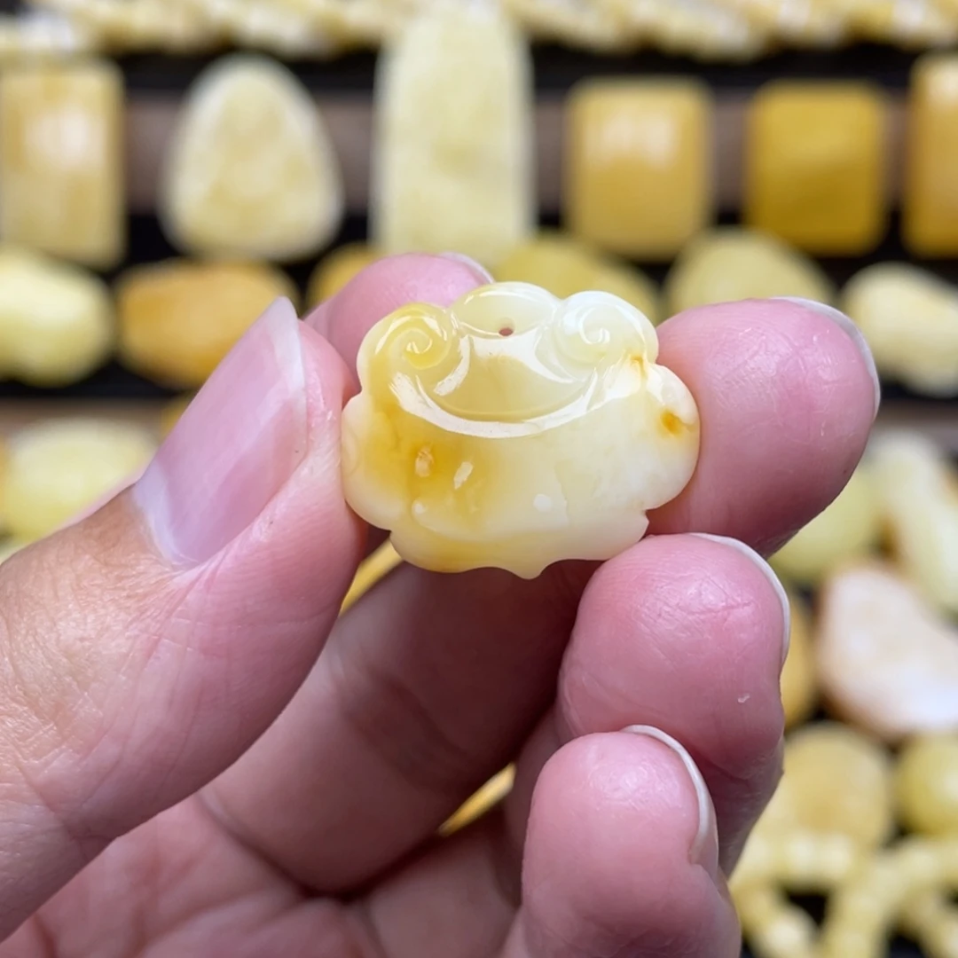 琥珀未镶嵌裸石琥珀蜜蜡