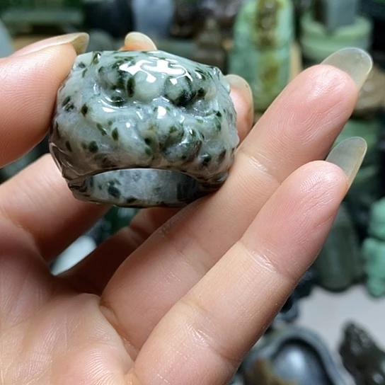 独山玉未镶嵌珠宝半成品