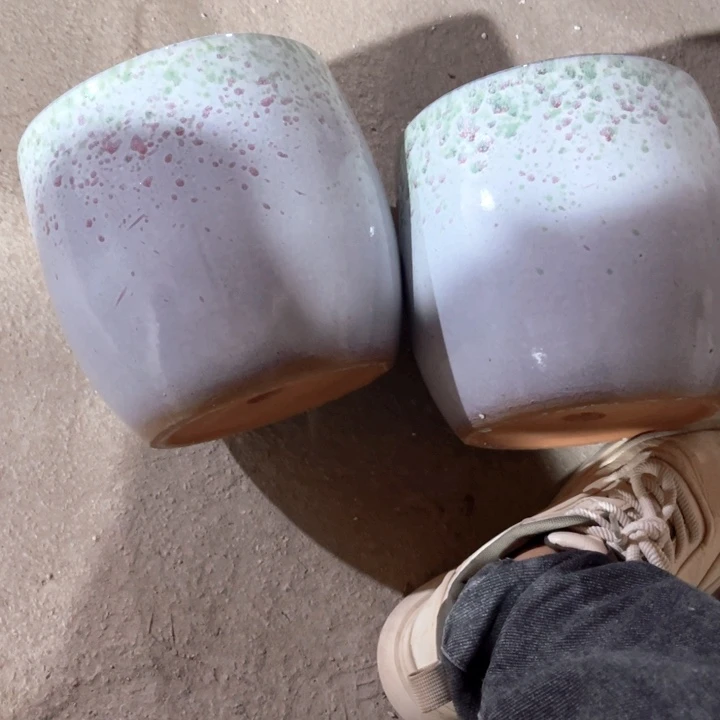 紫砂花盆口径20高度20两只正品