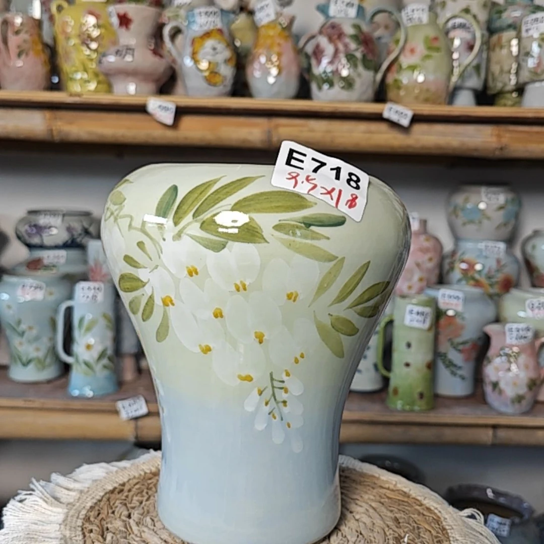 微瑕介意勿拍 有孔 景德镇手绘E718