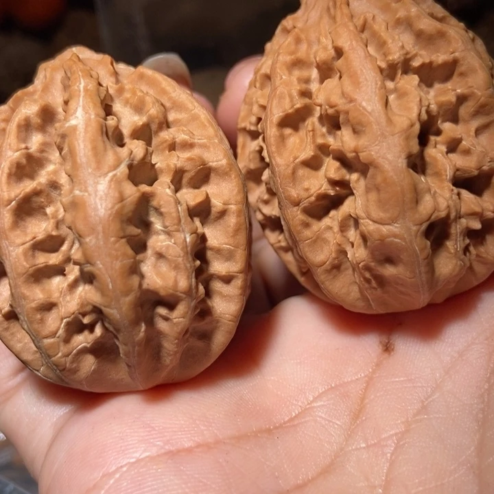 把件文玩核桃?****东北楸子小雪8