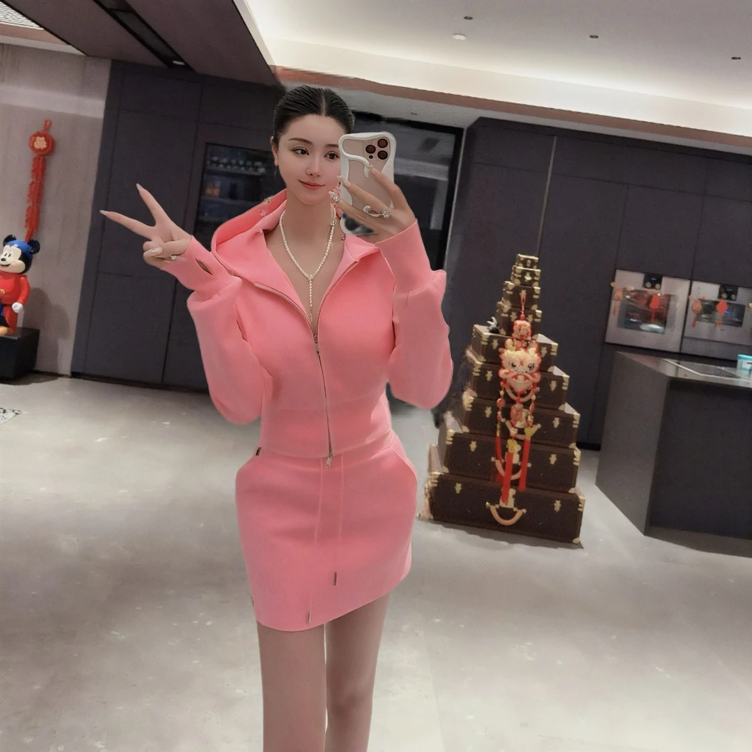 DOUMI【可爱糖果】红粉两色拉链连帽上衣抽绳半裙套装