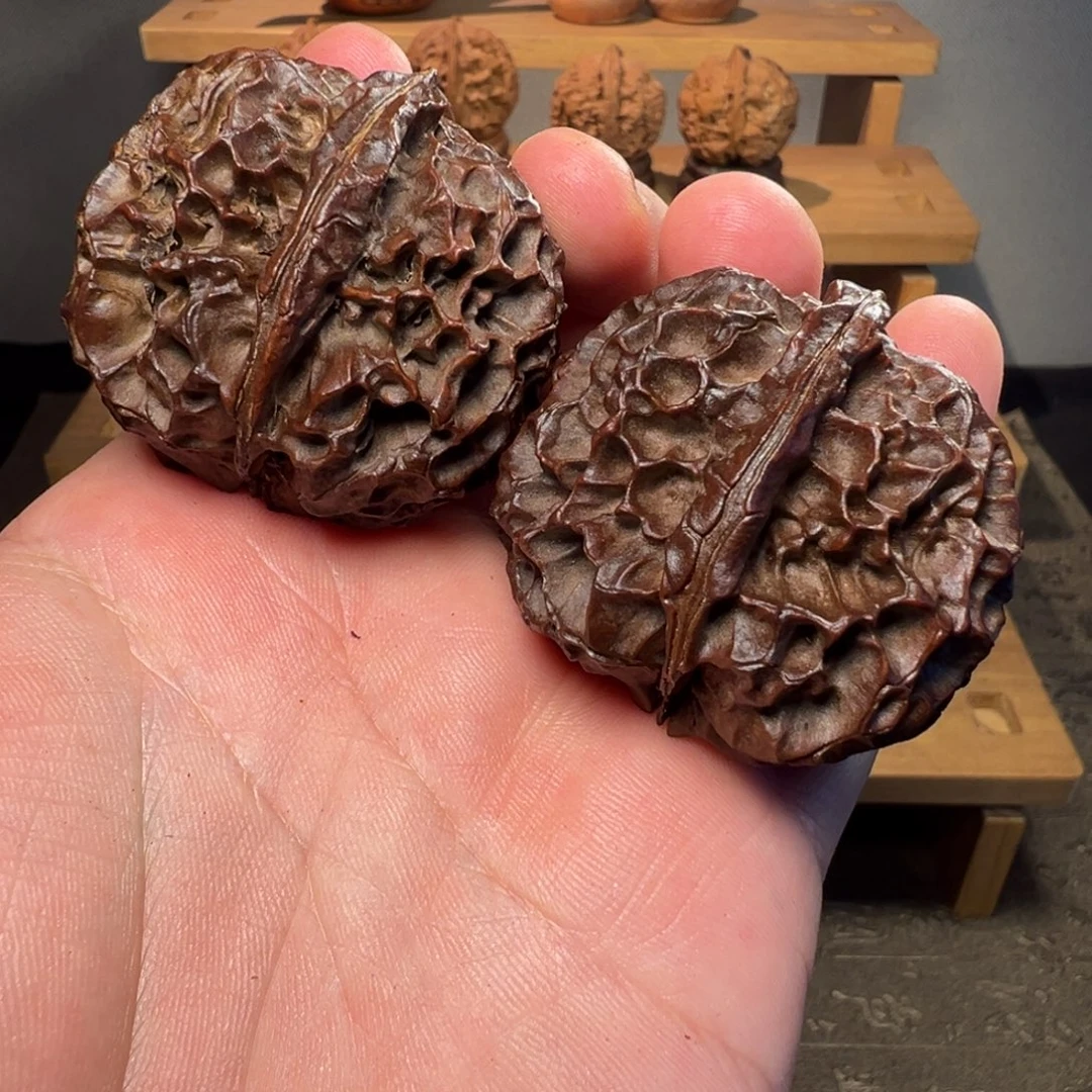 吊坠文玩核桃凤凰牡丹45mm