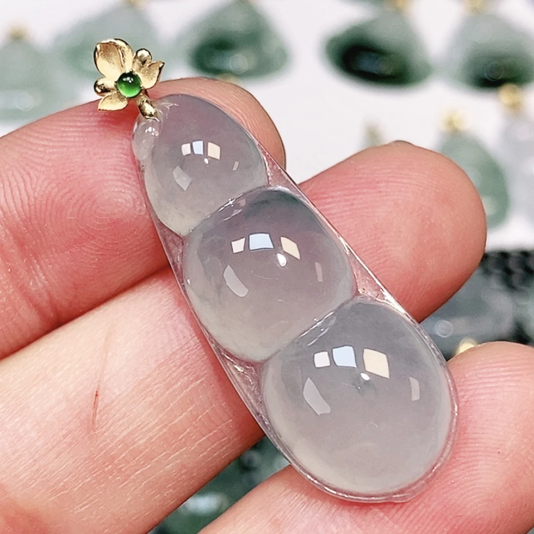 高冰种翡翠大福豆吊坠 冰飘花豆子 天然翡翠A货35.6-14.2-6.6mm
