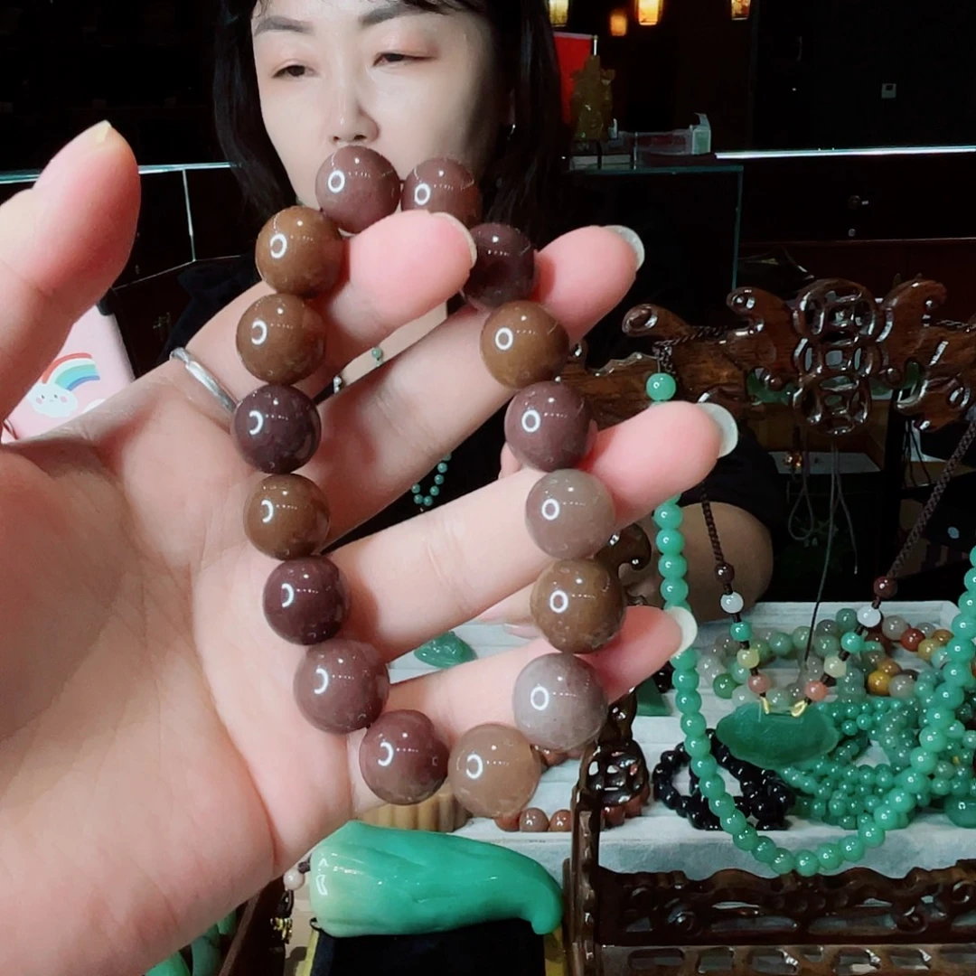 密玉（石英质玉）未镶嵌颈饰