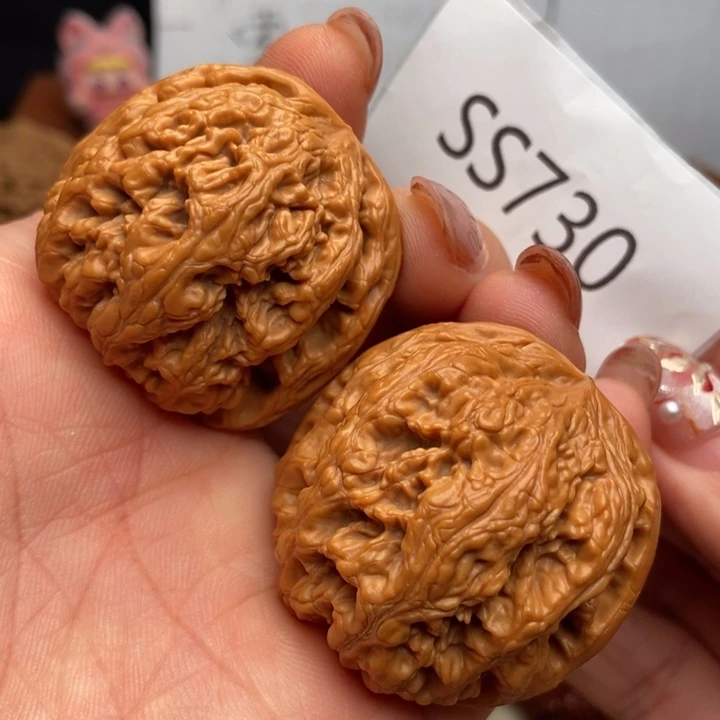 文玩核桃把件大克重50克粗筋41