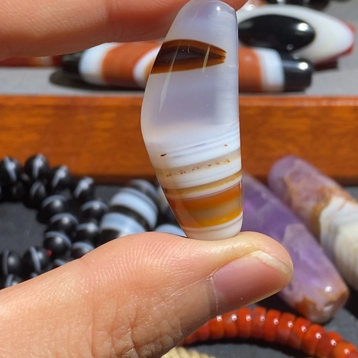 未镶嵌颈饰玛瑙/玉髓
