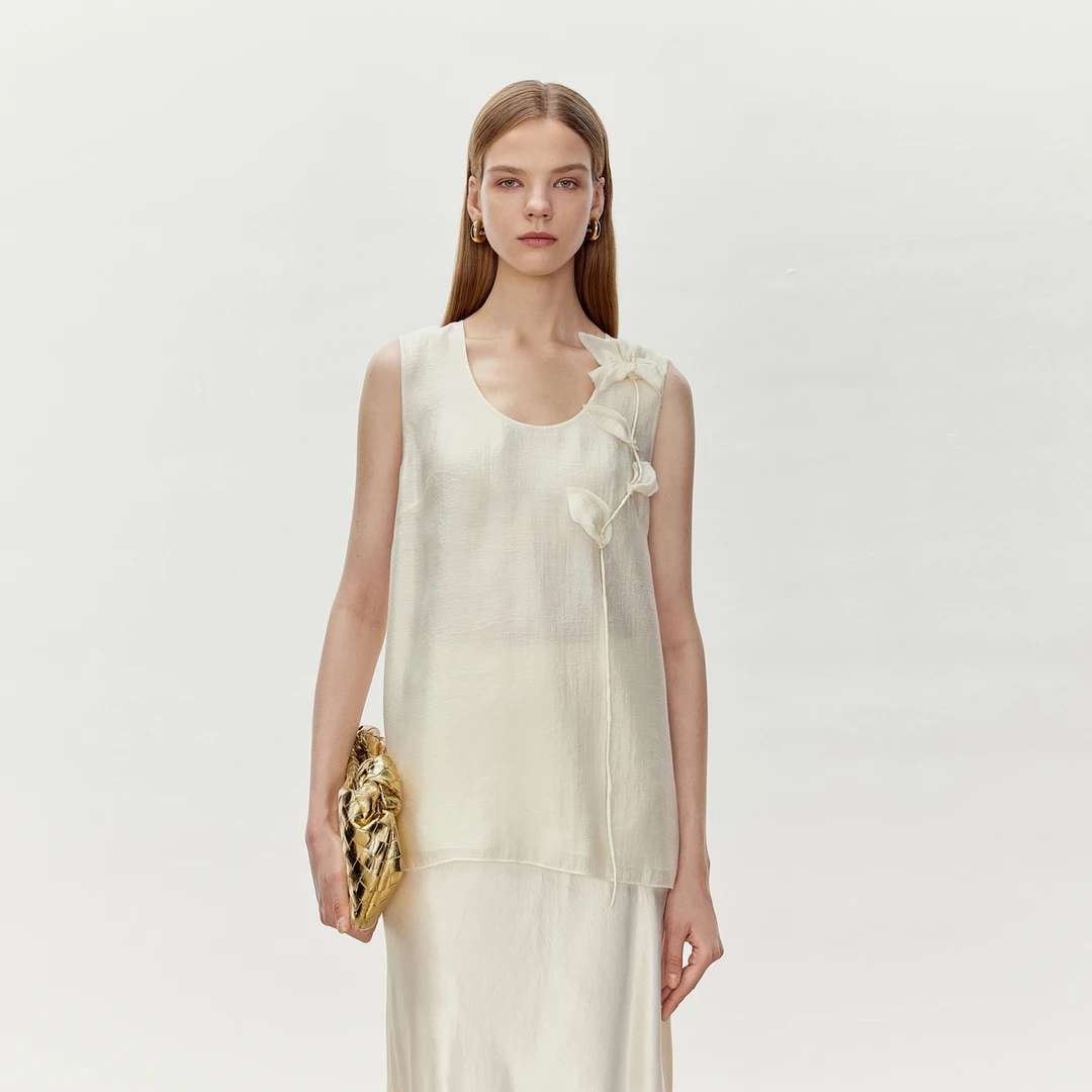 LYNEE 立体花朵双层U领垂顺简约背心女通勤设计感 LGD2FSW151