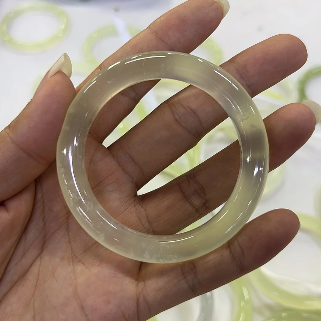 未镶嵌蛇纹石玉55.7口镯子