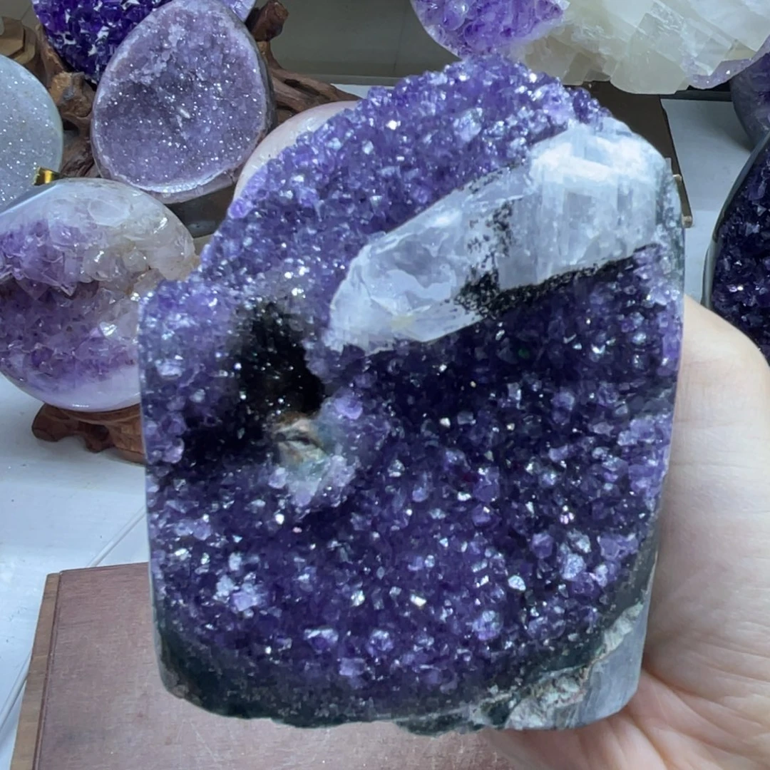 大型摆件（非配饰）紫晶未镶嵌