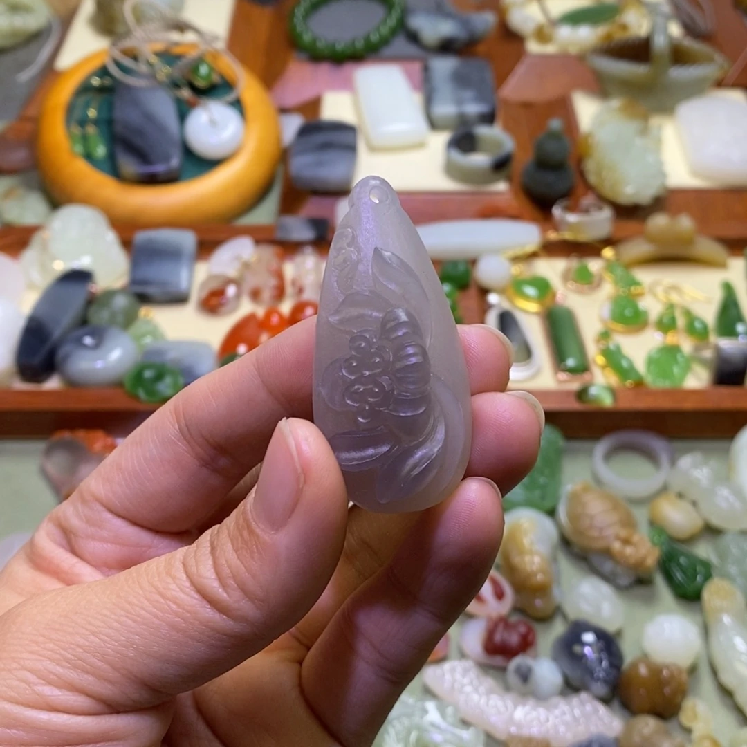 和田玉颈饰未镶嵌讲*定制