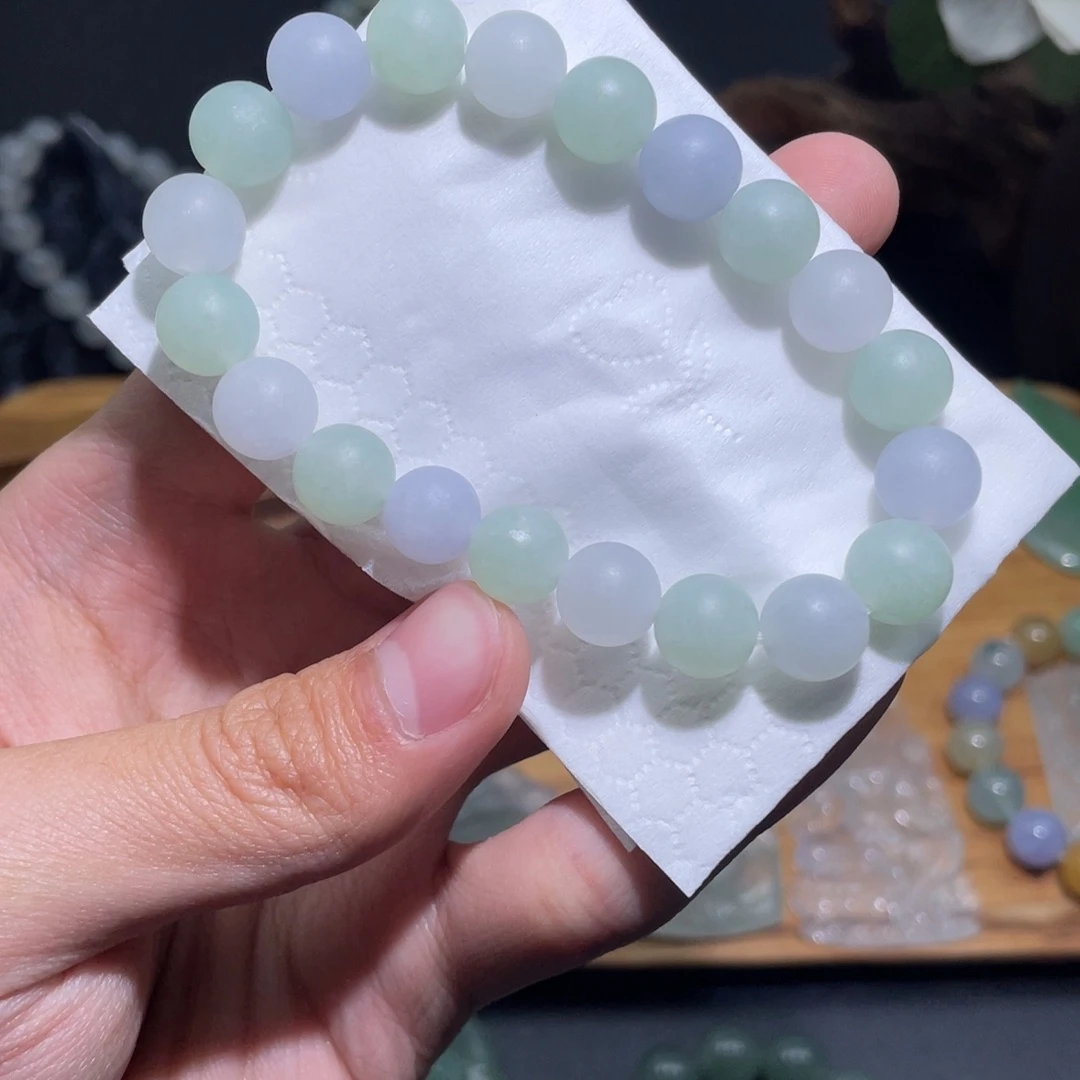 定制翡翠未镶嵌手串