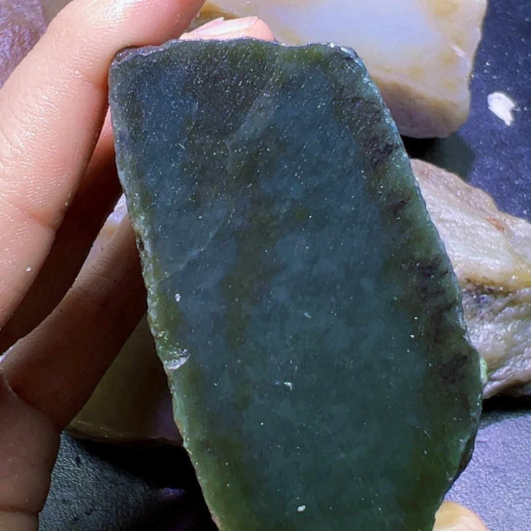 和田玉（糖玉）未镶嵌珠宝半成品