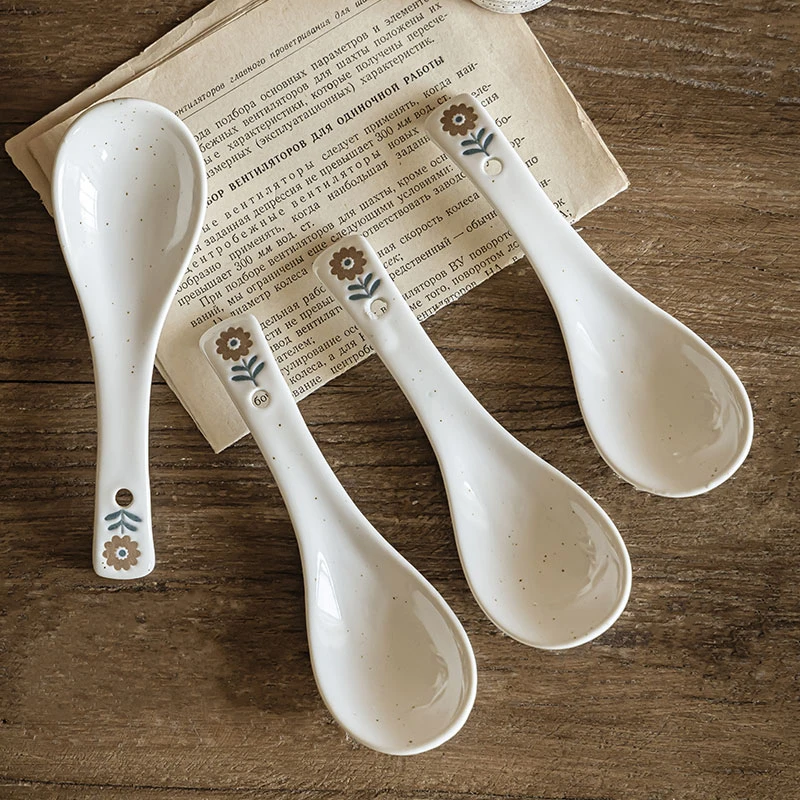 日式小花陶瓷勺子汤勺家用吃饭勺调羹创意粥勺喝汤勺高颜值稀饭勺