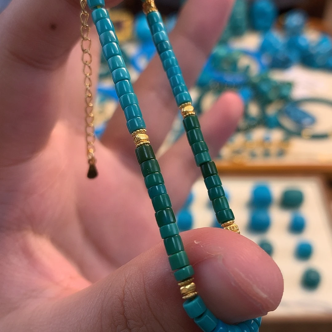 绿松石未镶嵌珠宝奇石