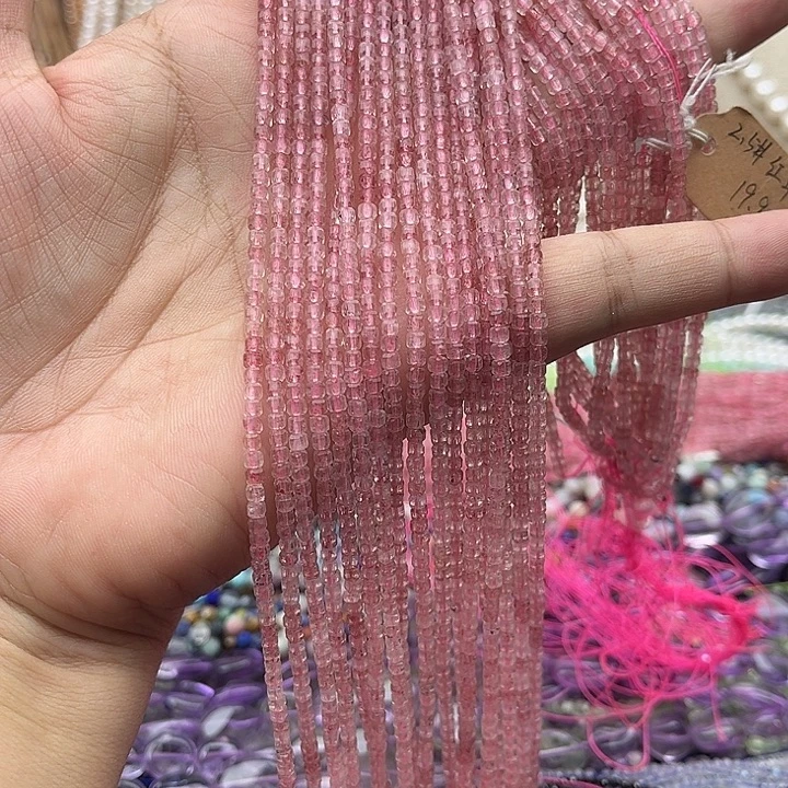 玛瑙/玉髓未镶嵌珠宝半成品一条2/2mm草莓晶方糖