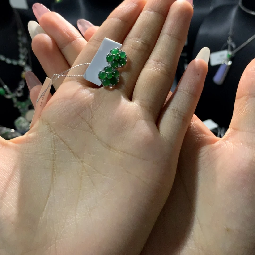 翡翠银S925镶嵌耳饰耳钉