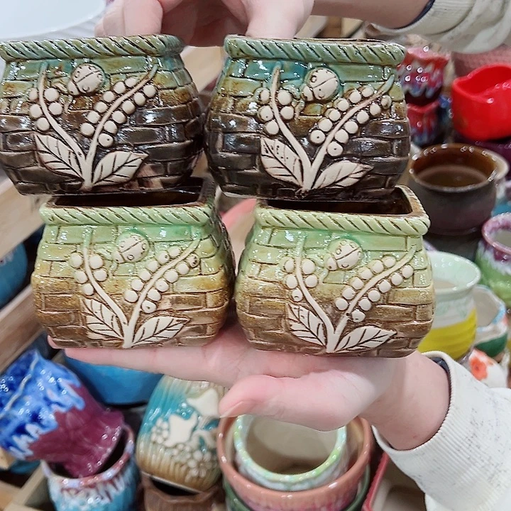 有孔，凑单福利满10元发货陶瓷多肉花盆！