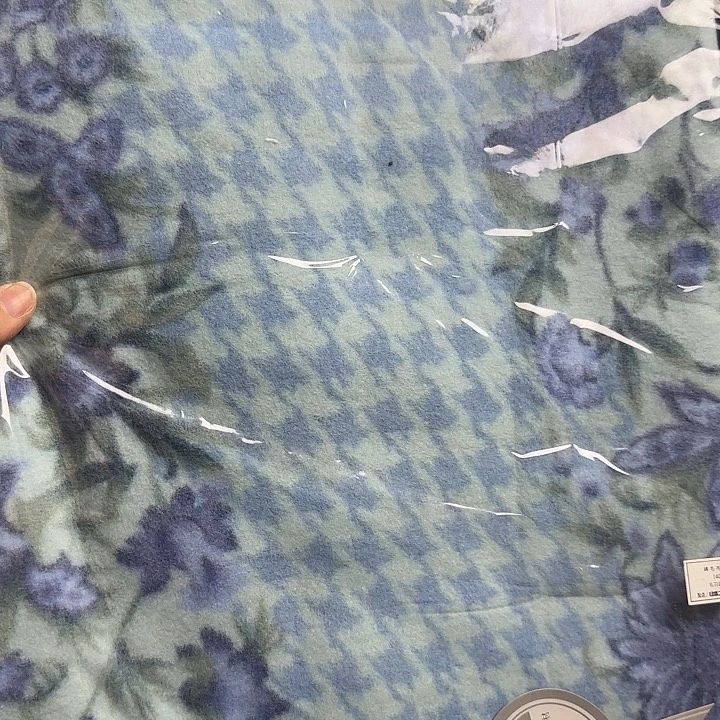 瓷片毛毯140*200啊啊啊啊啊啊