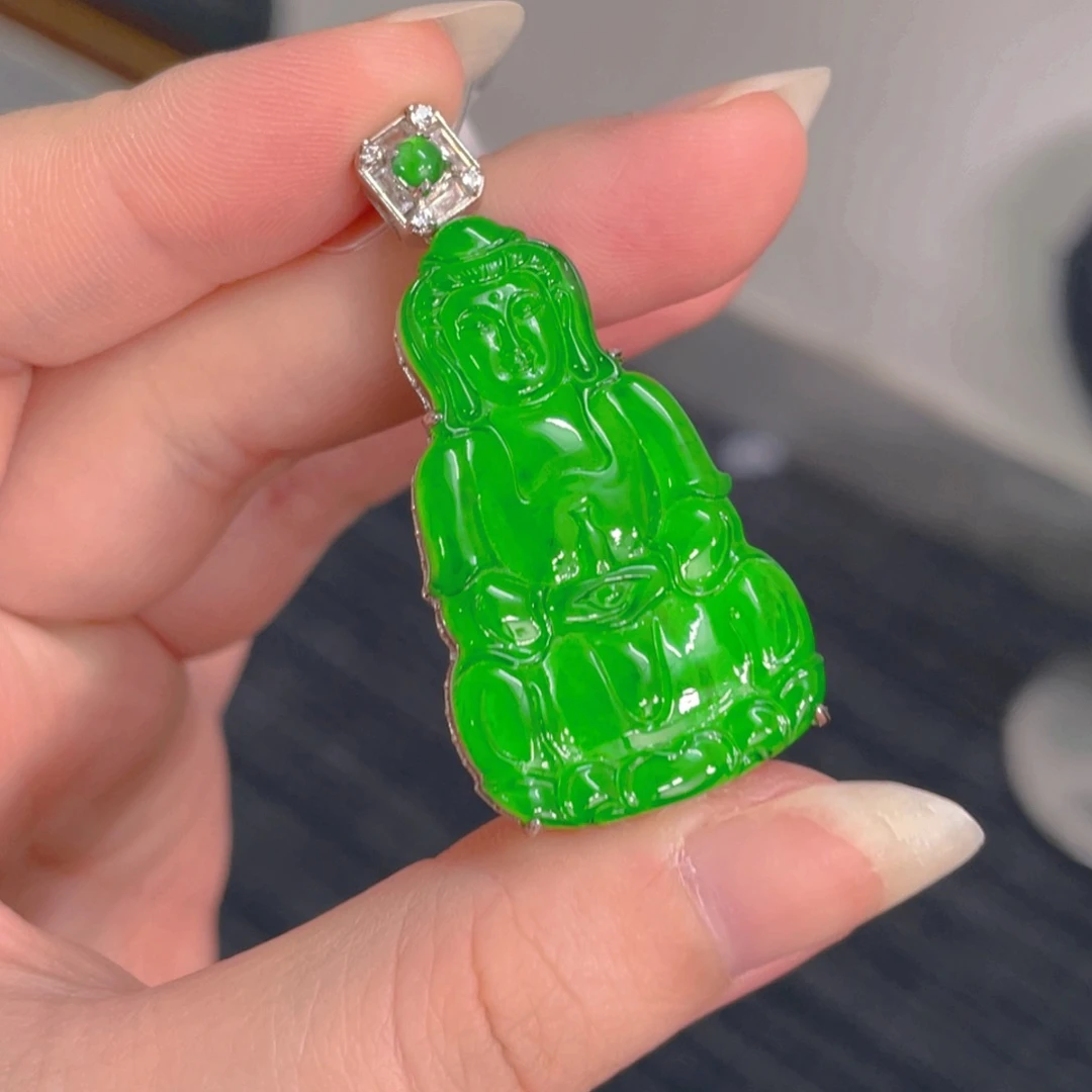 吊坠(不含链)未镶嵌翡翠