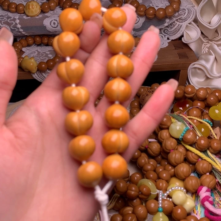 吊坠猴头核桃屁桃手持16