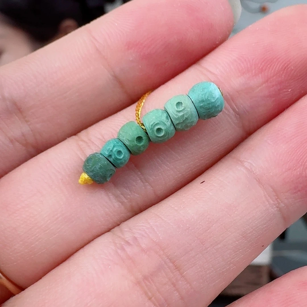 未镶嵌绿松石珠宝奇石