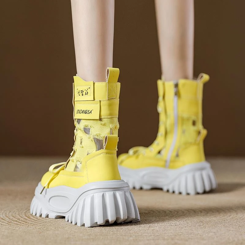 欧洲站厚底增高春夏爆款透气马丁靴女2025今年流行的短筒洞洞靴女