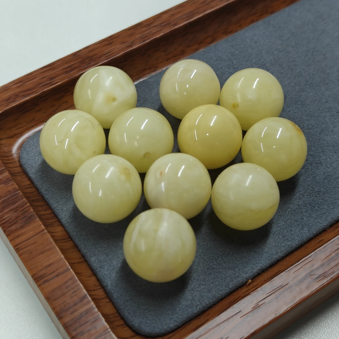 【基地质检发货】俄罗斯原矿无优化无烤色无注胶琥珀蜜蜡单珠17mm+