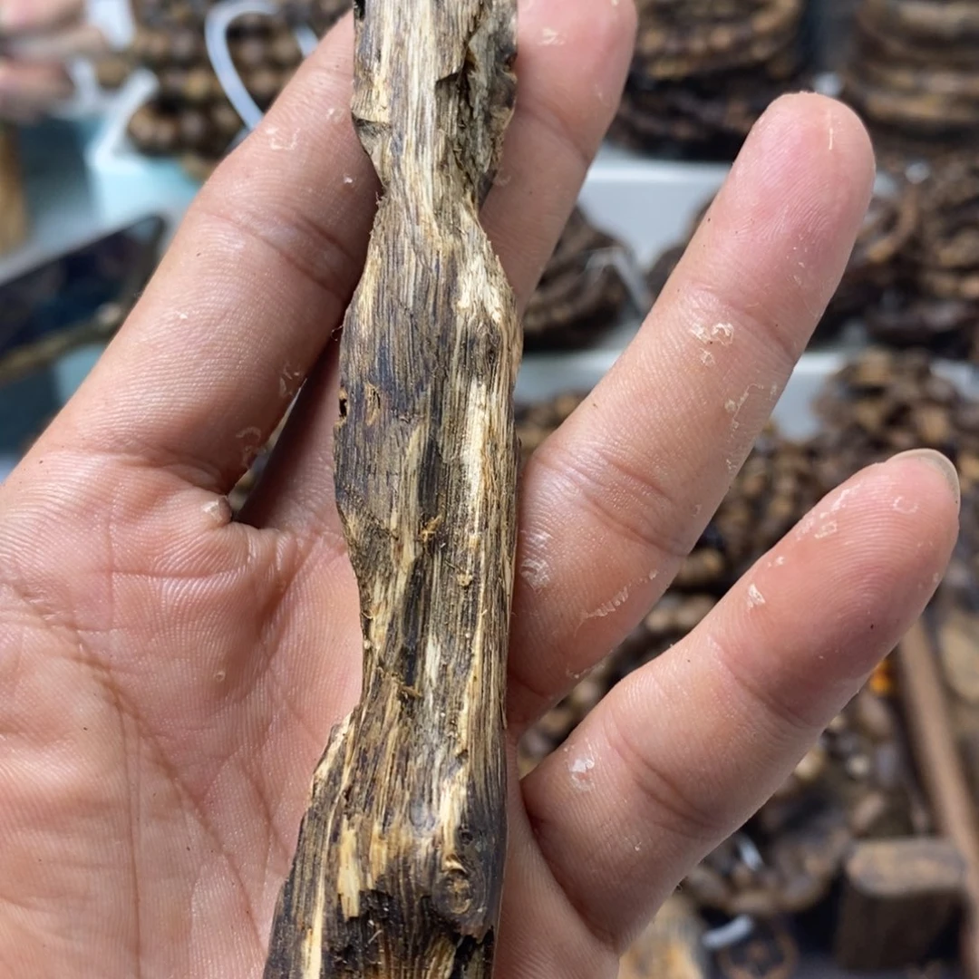 沉香碎屑沉香10克