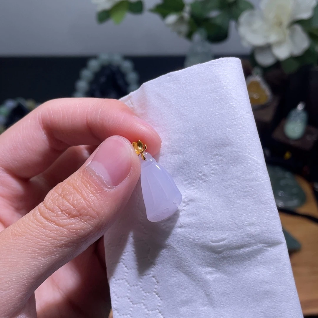 定制翡翠18K金镶嵌吊坠