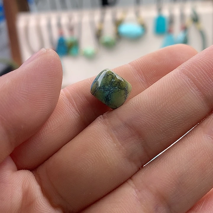 绿松石未镶嵌配饰j