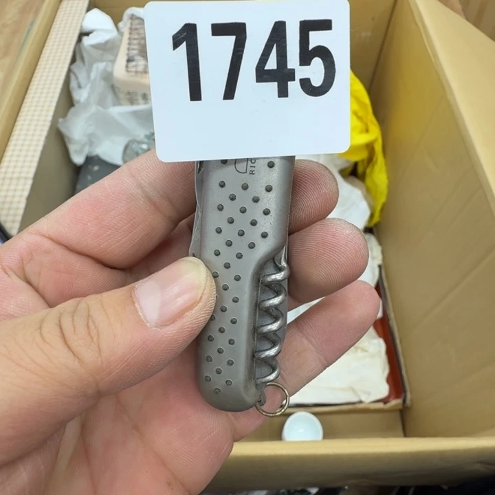 瓷片s****.工艺品摆件瓷器摆件666