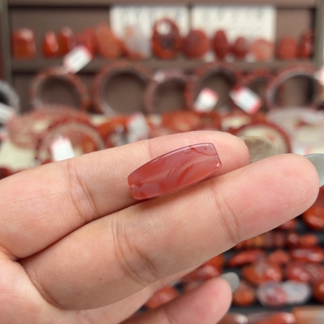 南红玛瑙未镶嵌颈饰8咪➕勒子