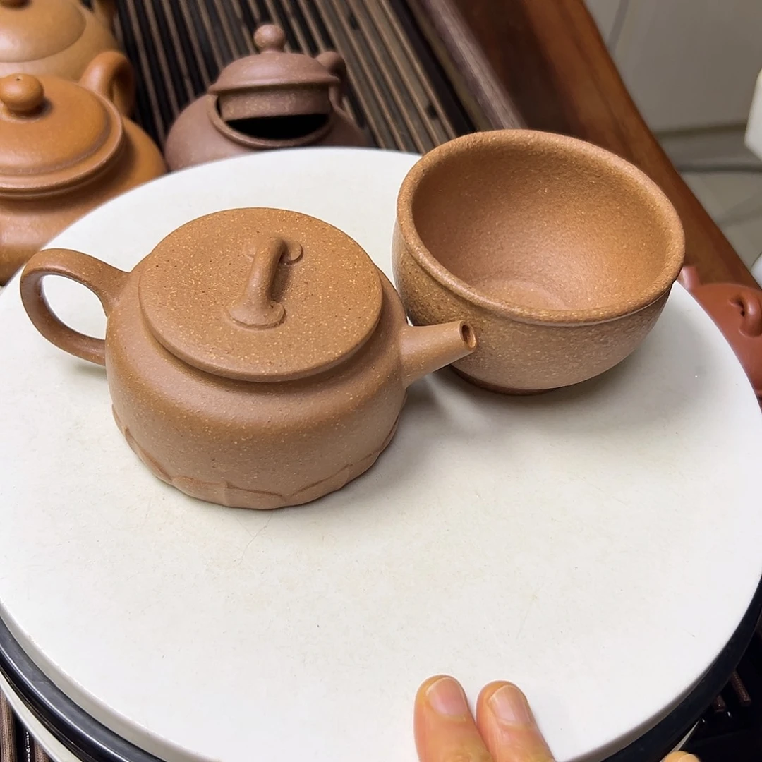 茶壶段泥紫砂壶等传统艺术形式和现代艺术