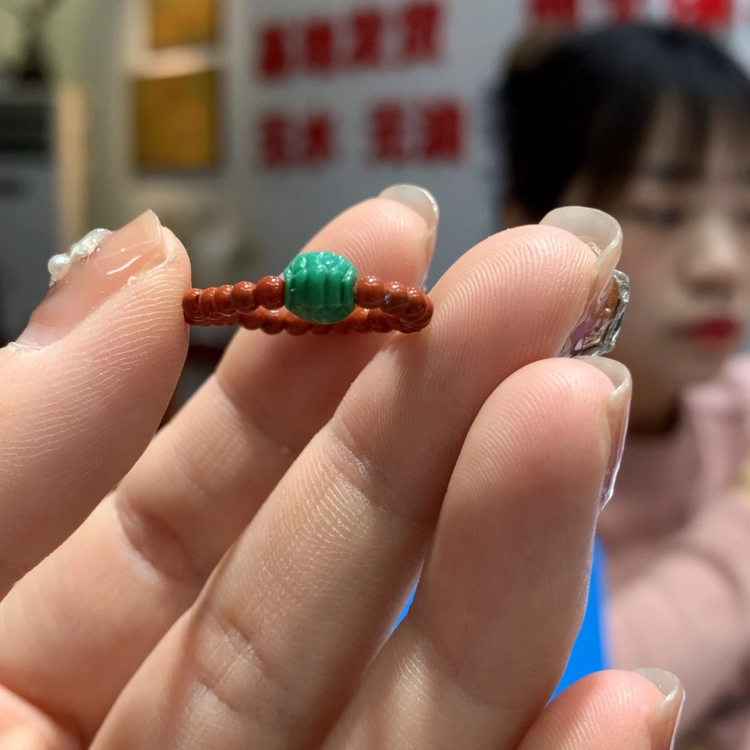 南红玛瑙戒指未镶嵌