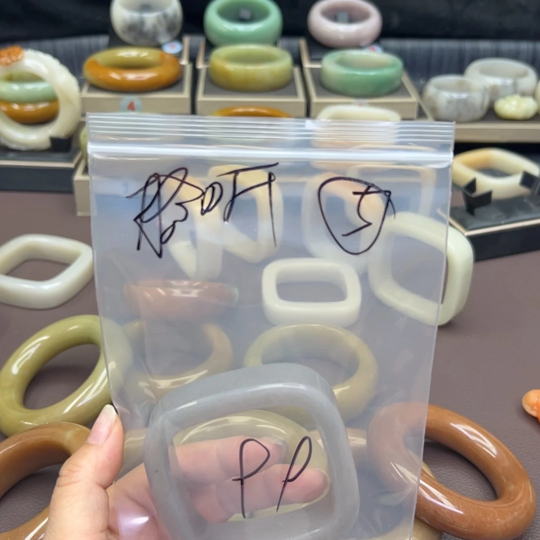 石英质玉手镯未镶嵌聆****✧