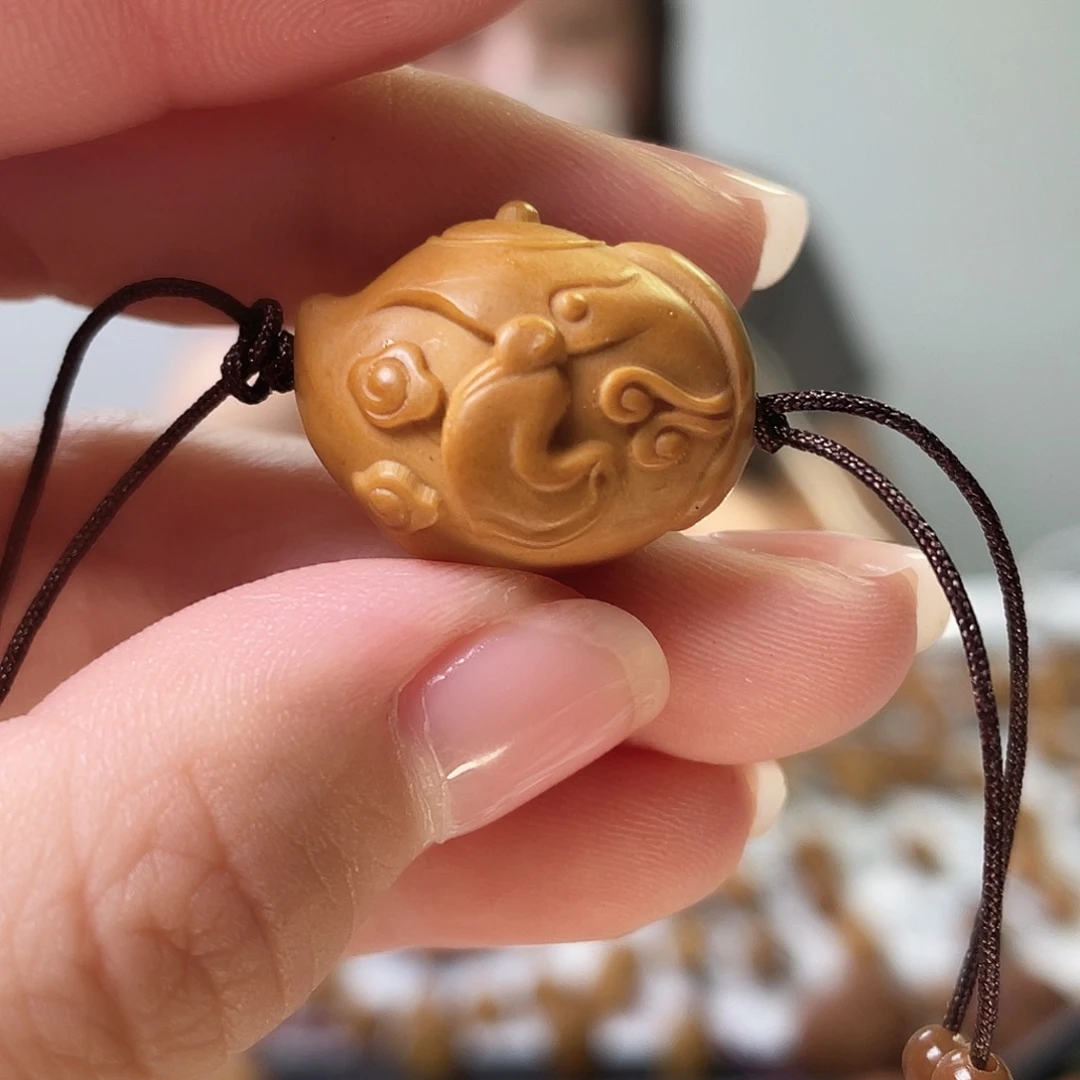 橄榄核吊坠橄榄核
