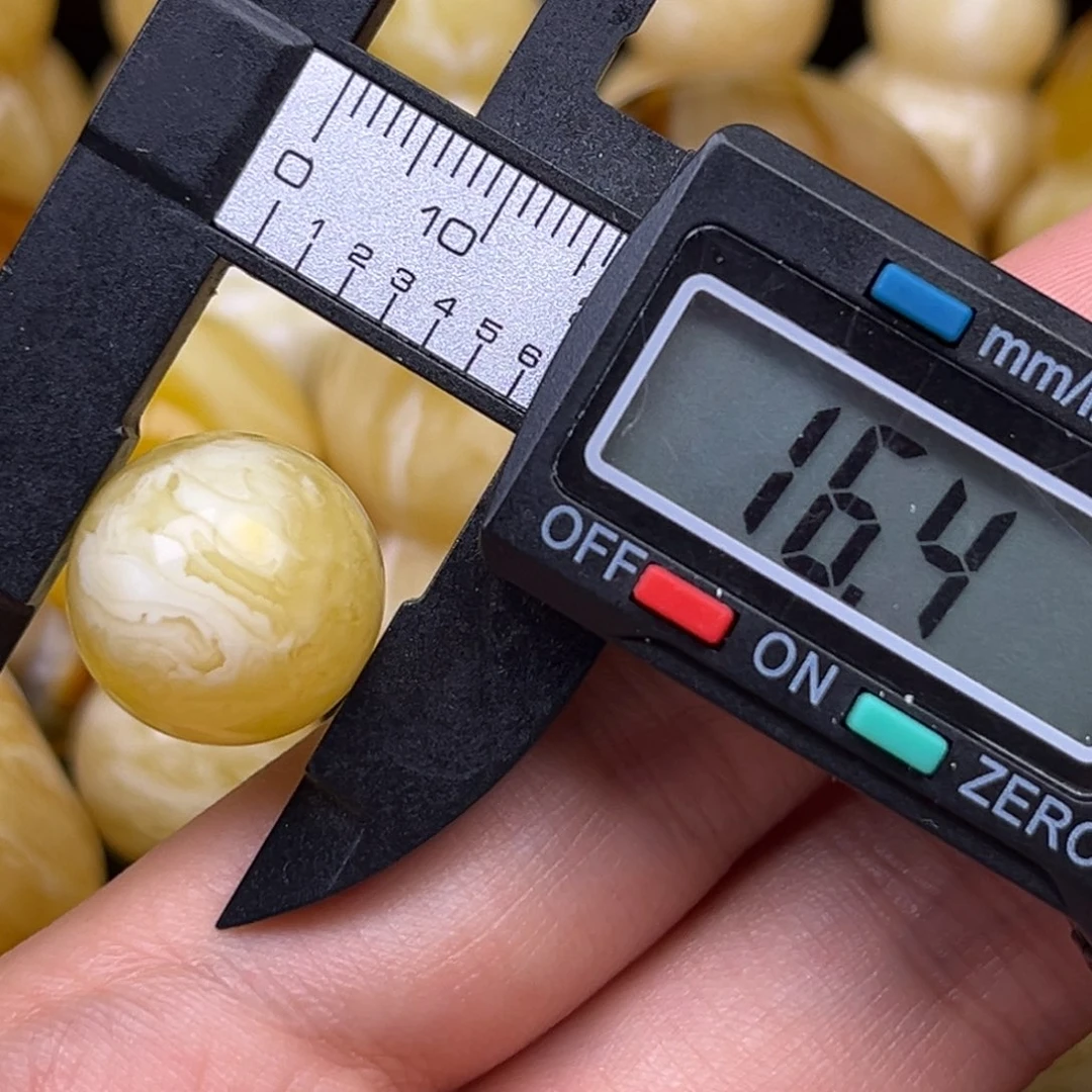 蜜蜡裸石未镶嵌行*蜜蜡